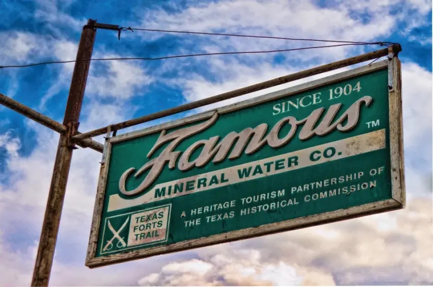 mineral wells tx — US news