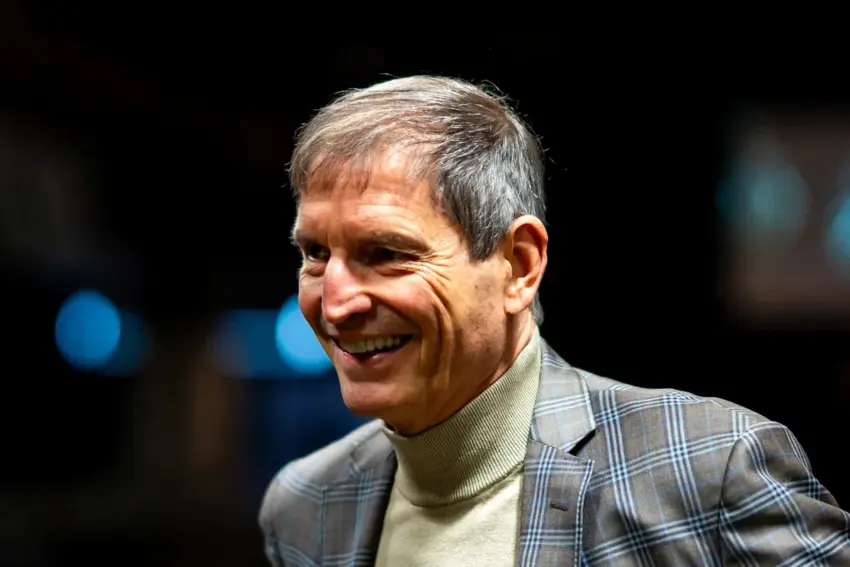 bernie kosar — US news