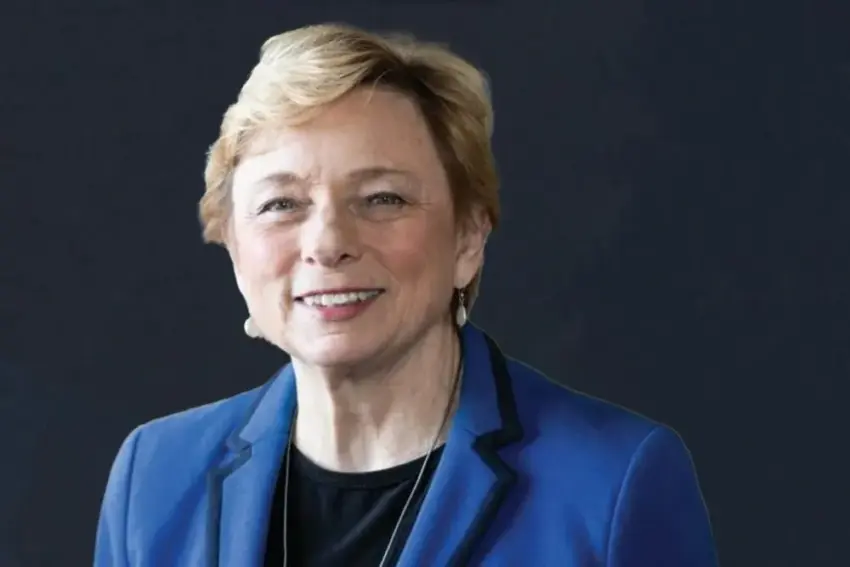 janet mills — US news