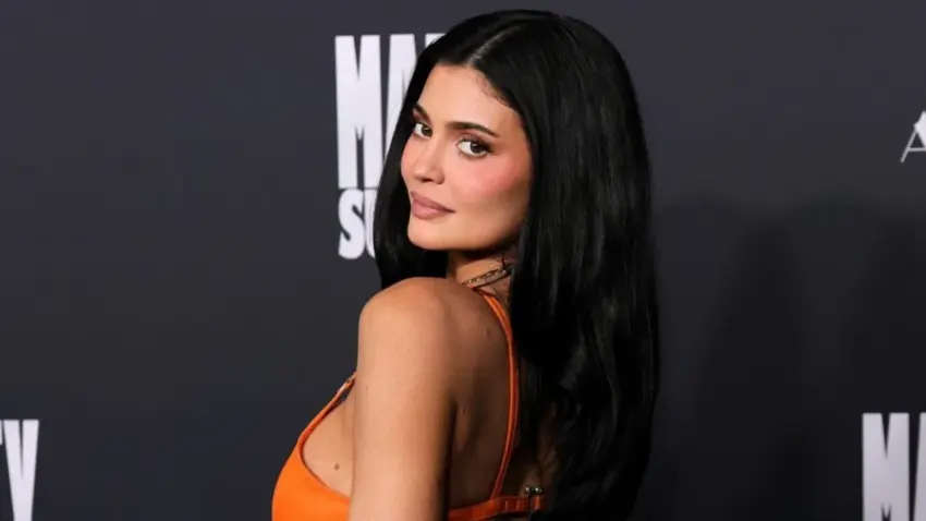 kylie jenner sued by 2nd housekeeper — US news