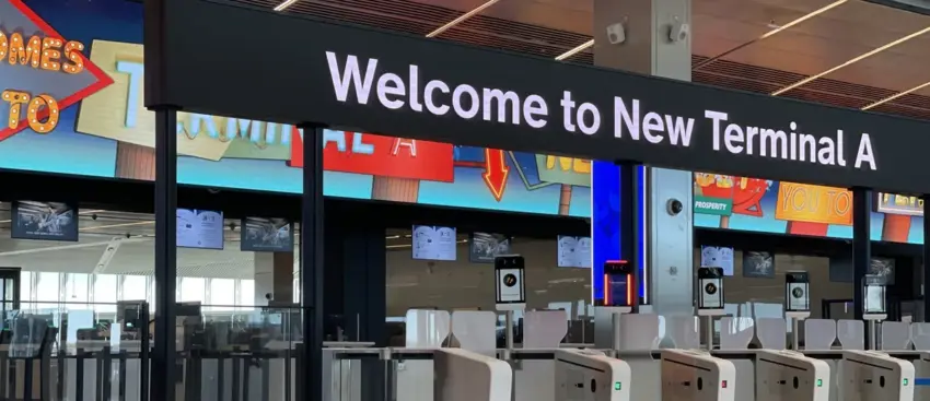 newark airport — US news