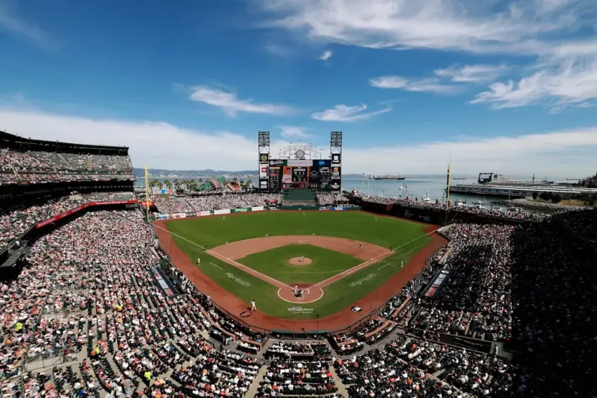 padres vs giants — US news