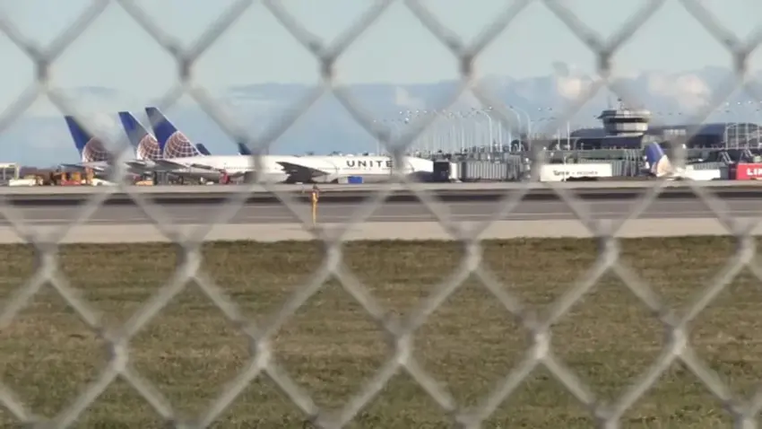 unruly passenger united airlines newark — US news