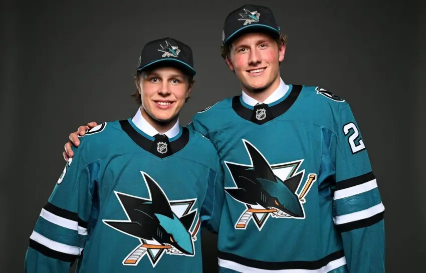 Justin Bieber Makes 2026 NHL Draft Appearance, Announces Toronto Maple Leafs’ No. 1 Pick - Yahoo