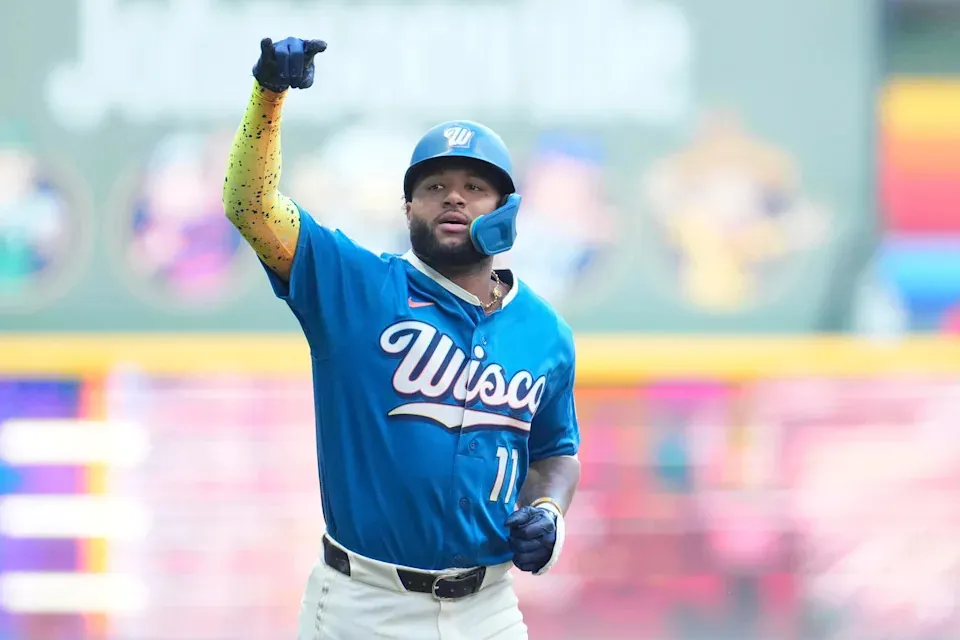 Jun 27, 2026; Milwaukee, Wisconsin, USA; <a class="link " href="https://sports.yahoo.com/mlb/teams/milwaukee/" data-i13n="sec:content-canvas;subsec:anchor_text;elm:context_link" data-ylk="slk:Milwaukee Brewers;sec:content-canvas;subsec:anchor_text;elm:context_link;itc:0" data-yga="{"yLinkElement":"context_link","yModuleName":"content-canvas","yLinkText":"Milwaukee Brewers","ySubModuleName":"anchor_text","yHasCommerce":false}" srcset=