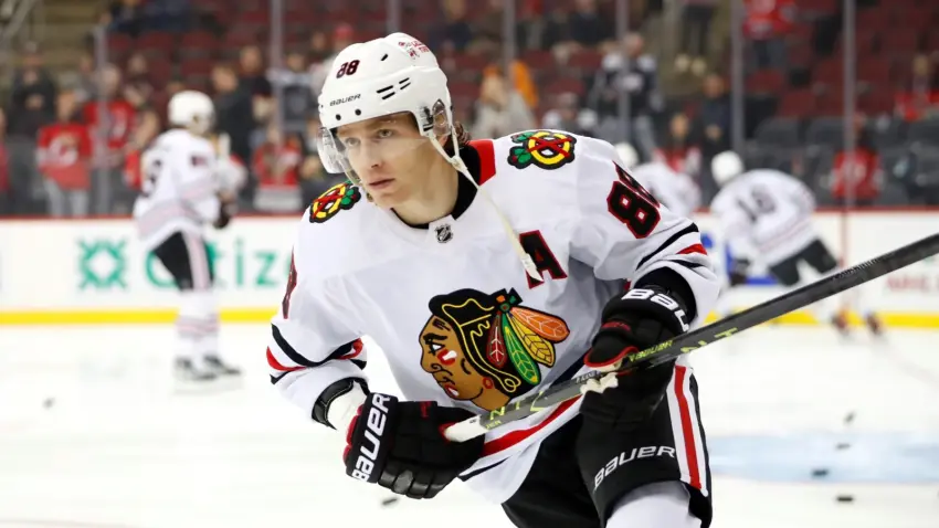 Patrick Kane returns to Blackhawks on two-year contract