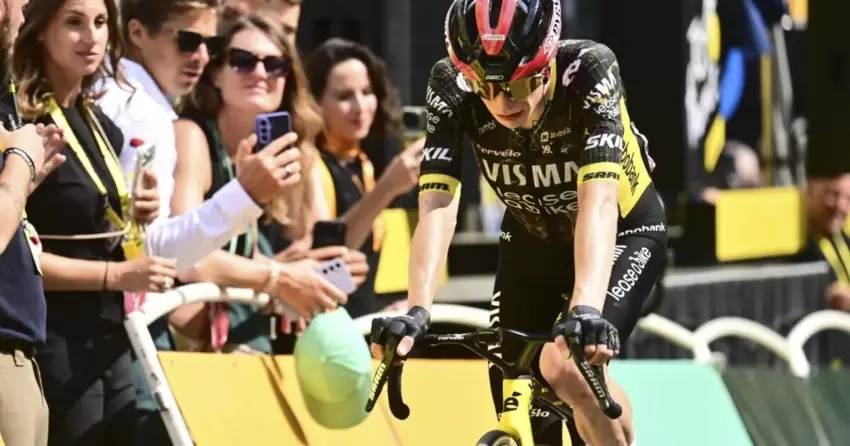 Tadej Pogacar demolishes Tour de France rivals on the Tourmalet to take ominous lead