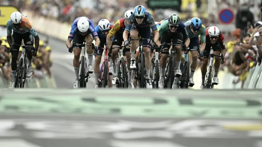 Tim Merlier surges to Tour de France 2026 hat-trick on stage 12 but crash hits sprinters