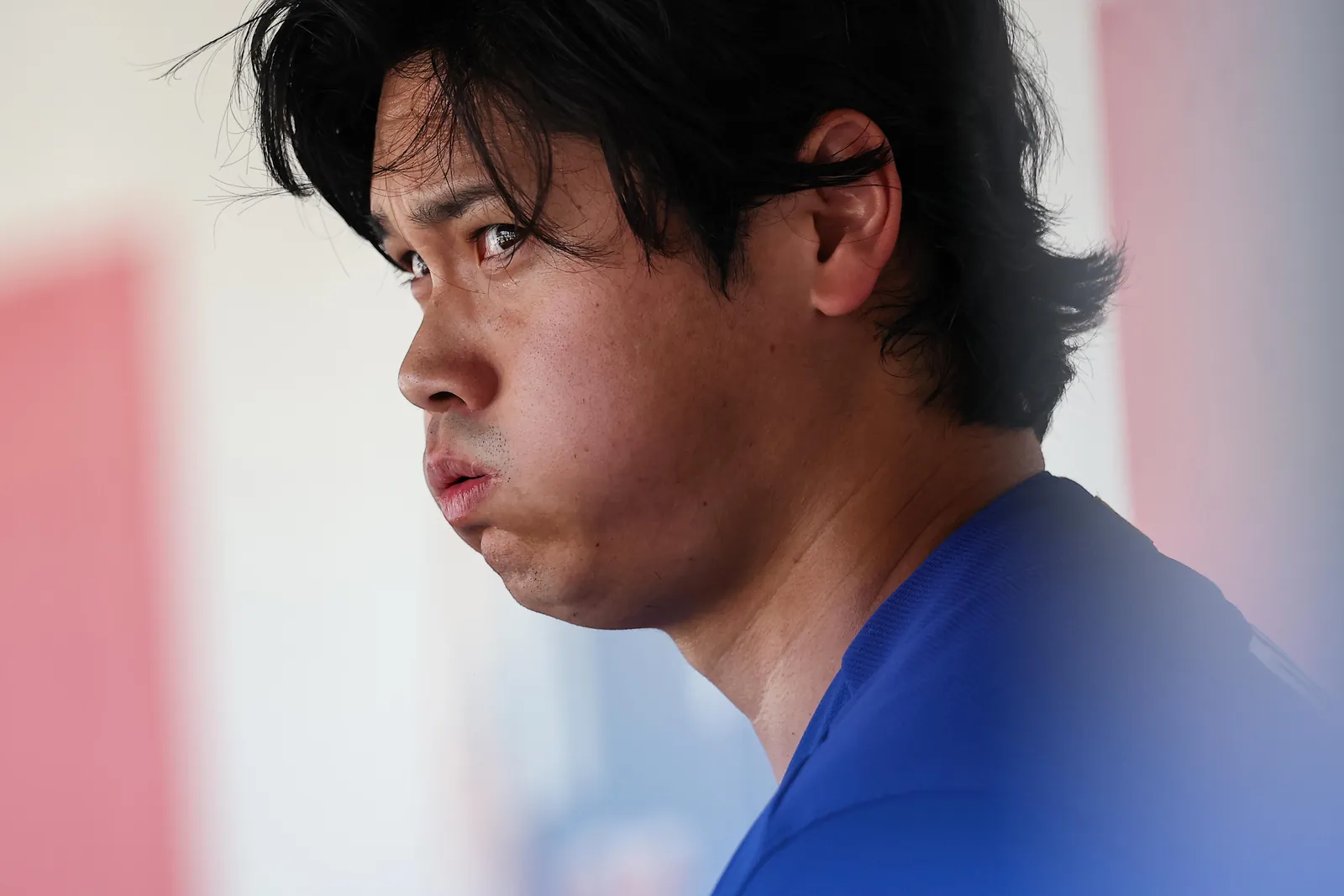 An Ohtani docuseries recounts a secret meeting where a reporter allegedly saw $1 million in transfers tied to a bookmaker.