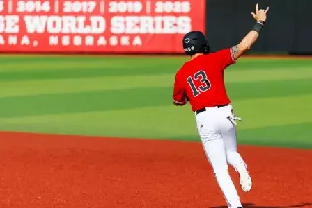 Tague Davis sets new home run record as Cards sweep Clemson