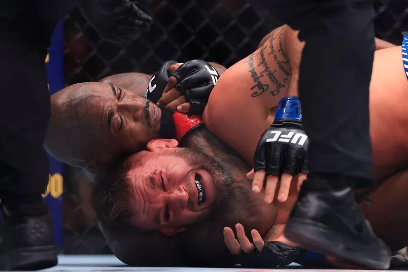 King Green secures a rear choke submission against Jeremy Stephens in a lightweight fight during the UFC 328 event at Prudential Center on May 09, 2026 in Newark, New Jersey. (Photo by Michelle Farsi/Zuffa LLC)