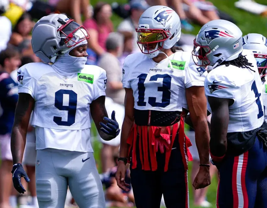A.J. Brown and the Patriots vs. Jalen Hurts and the Eagles is the perfect rivalry for our hot-take age - Inquirer.com
