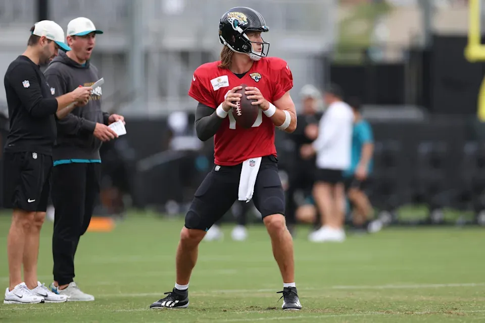 JACKSONVILLE, FL - AUGUST 04: Jacksonville Jaguars quarterback Trevor Lawrence (16) works on a drill during training camp on August 4, 2026 at the Miller Electric Center in Jacksonville, Fl. (Photo by David Rosenblum/Icon Sportswire via Getty Images) | Icon Sportswire via Getty Images