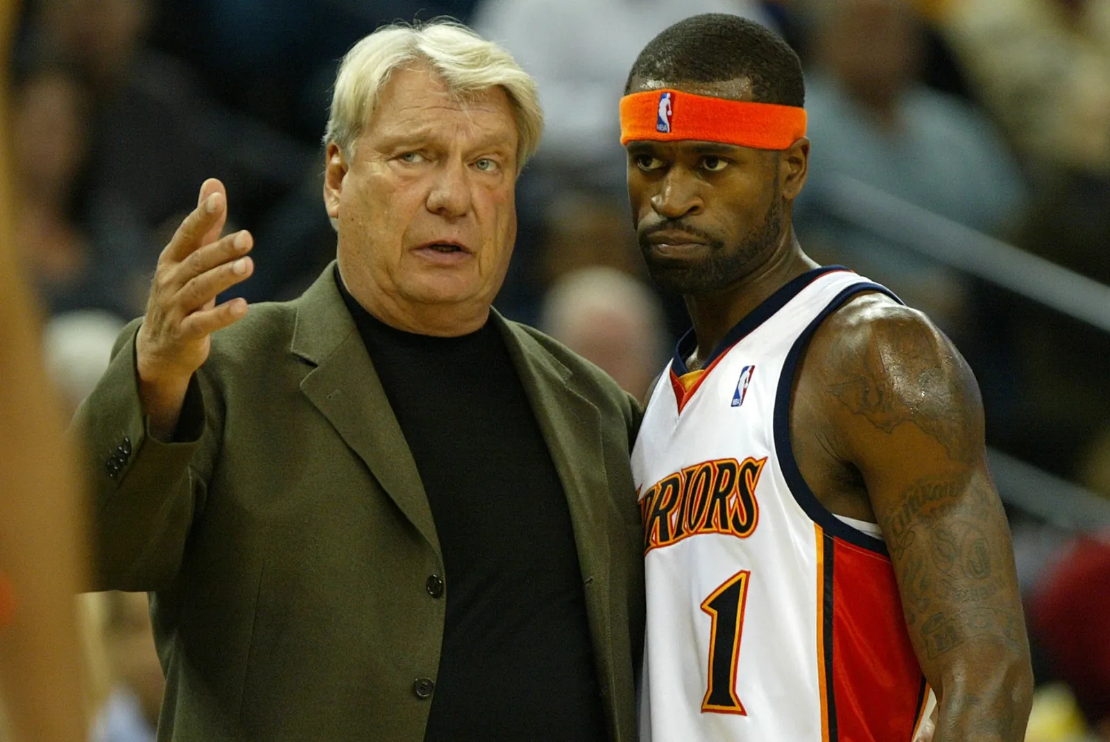 Golden State Warriors head coach Don Nelson talks with guard Stephen Jackson (1) during a break in play during their game against the Minnesota Timberwolves on Tuesday November 11, 2008 in Oakland, Calif.. ( Aric Crabb /Staff)